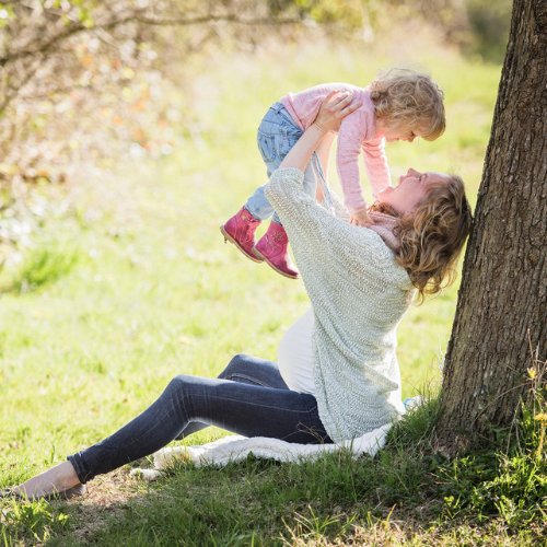 Motherhood-Button-Pink